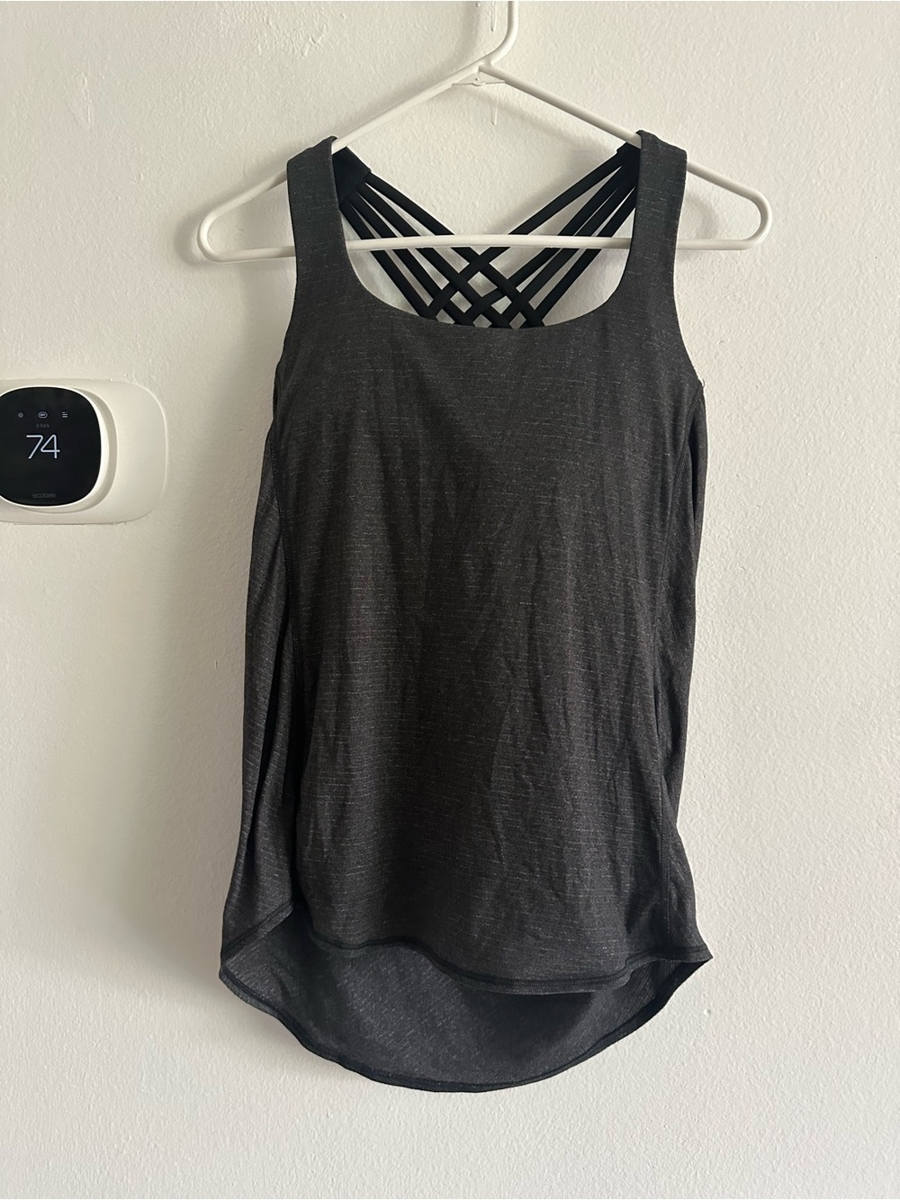 Lululemon Women’s Black gray Crisscross Back Tank Top 6